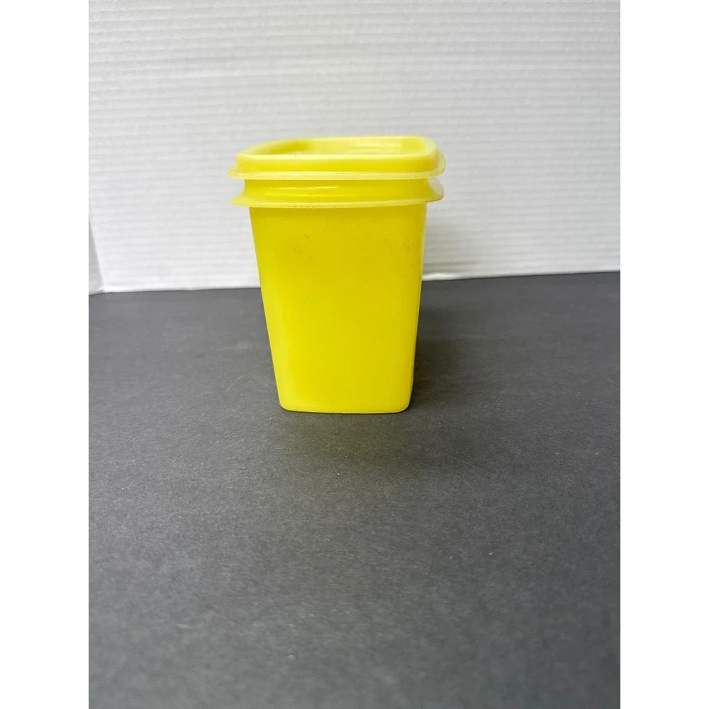 Vintage Tupperware Yellow Servalier Container with Lid 1243-8 Rectangular